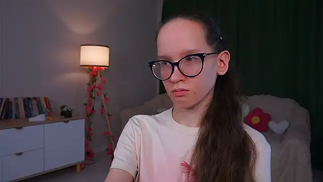 XXX chat uživo modela BettyBrowni