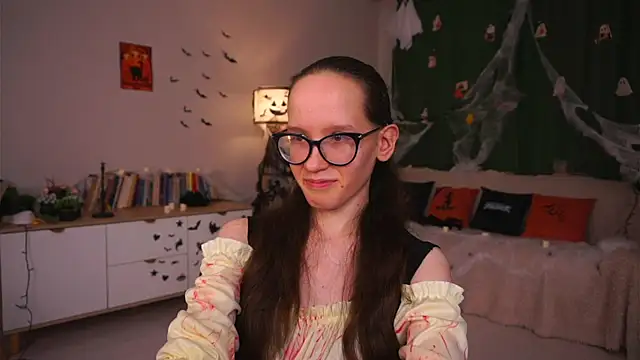 צ'אט XXX בשידור חי של BettyBrowni