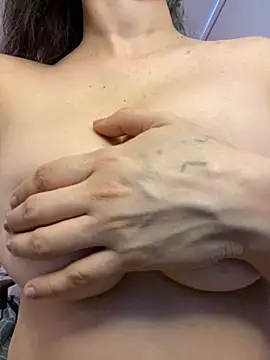 Chat XXX Live Isakeys_
