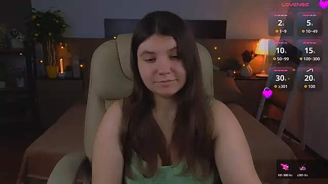 צ'אט XXX בשידור חי של Viola__Shy
