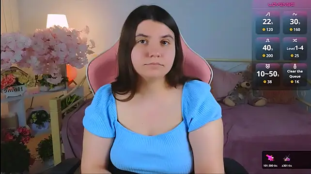 Czat XXX na żywo – Viola__Shy