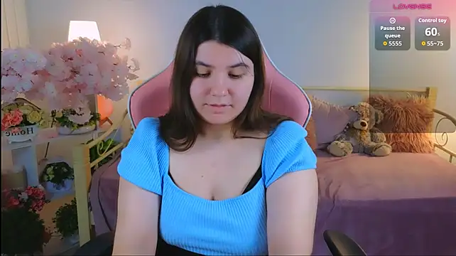 دردشة Viola__Shy الجنسية المباشرة