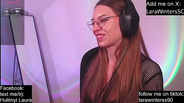 Larawinters' Live XXX Chat