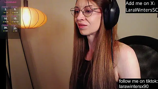 Larawinters Live XXX Chat