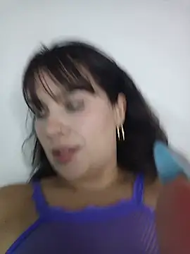 Valeria888 Show in webcam