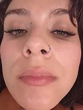 צ'אט XXX בשידור חי של Valeria888