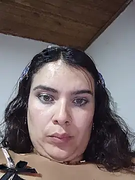 Valeria888: απευθείας συνομιλία ΧΧΧ