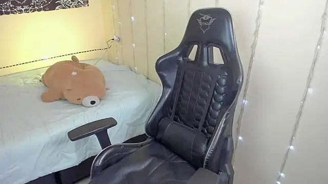 Živá chatovací místnost Fernanda__