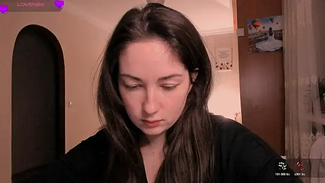 cClandesTina's Live Chat Room