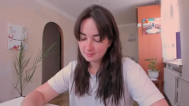 cClandesTina Chat XXX live