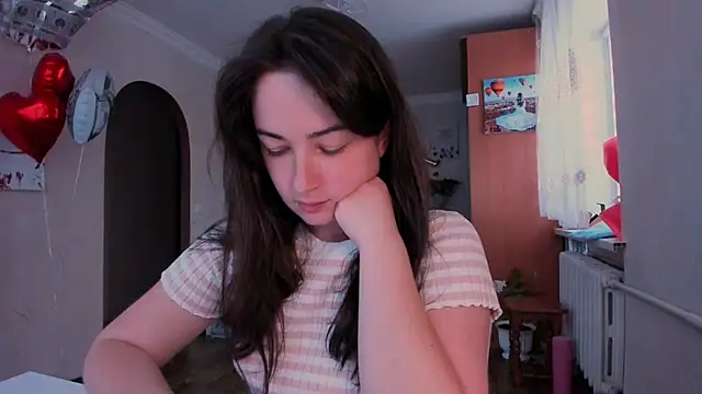 cClandesTina Adlı Modelin Canlı XXX Sohbeti