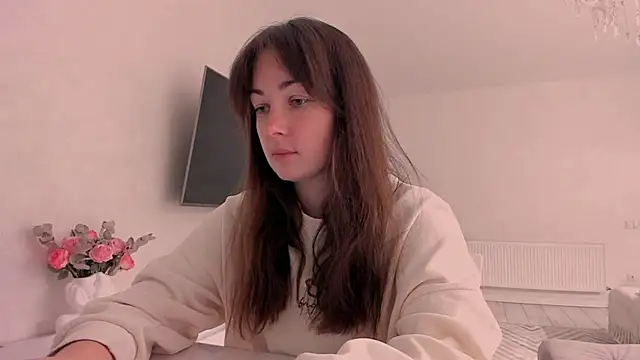 cClandesTina Шоу с уебкамера