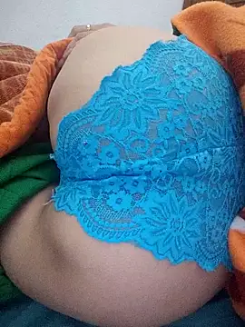 Chat soba uživo modela Haralushiaaa