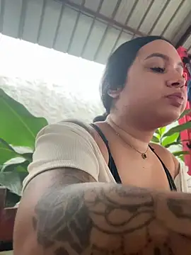 Chatroom XXX en direct de Pretty_Isadora