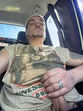 Jjhasabig1: διαδικτυακό σόου στην κάμερα