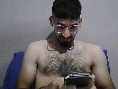 Youngwild05 – webcam-show