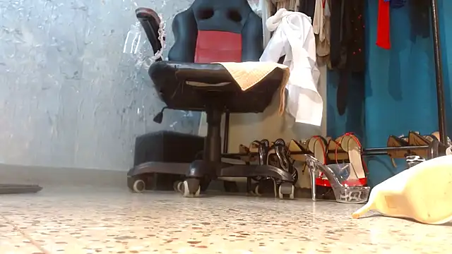 Samantabrown_ Pertunjukan Webcam