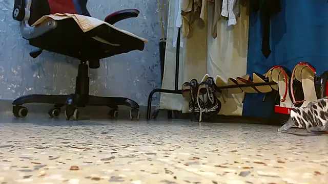 Samantabrown_ Show in webcam