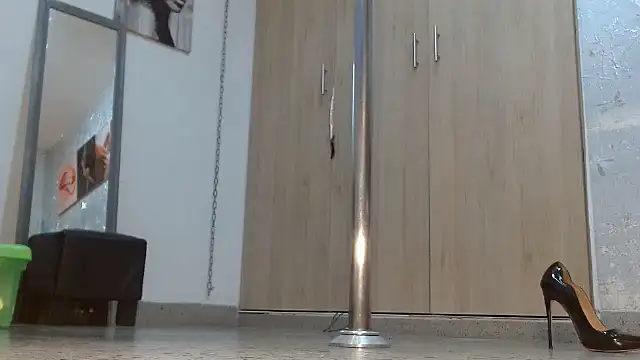 Samantabrown_ Show in webcam