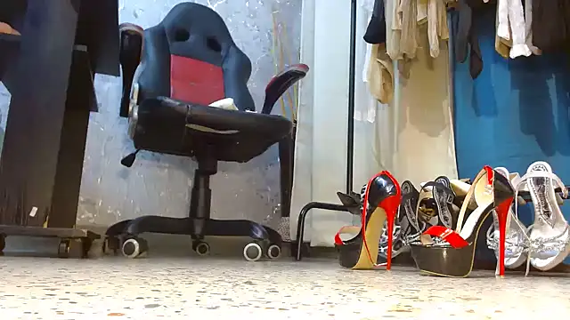 Pokazy przed kamerką – Samantabrown_