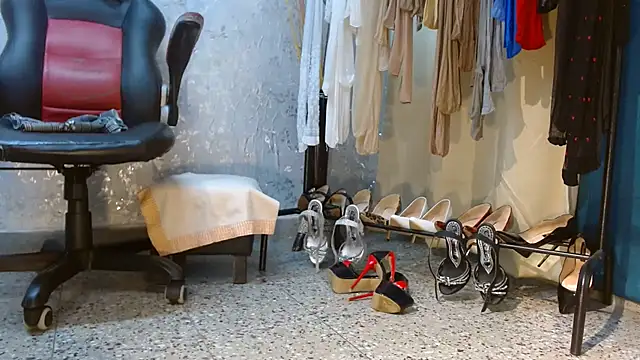 Samantabrown_ Pertunjukan Webcam