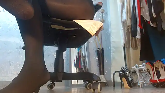 Samantabrown_: διαδικτυακό σόου στην κάμερα