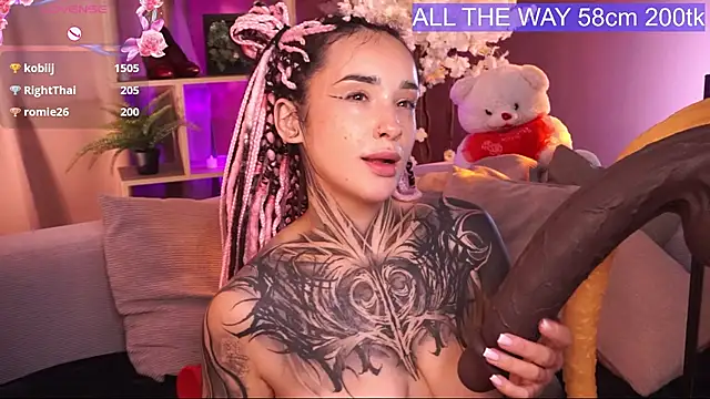 EvaCanton – webcam-show