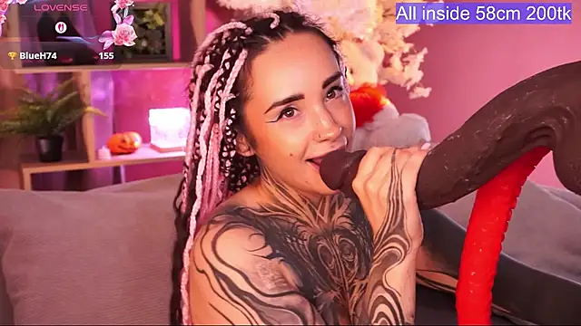 EvaCanton's Webcam Show
