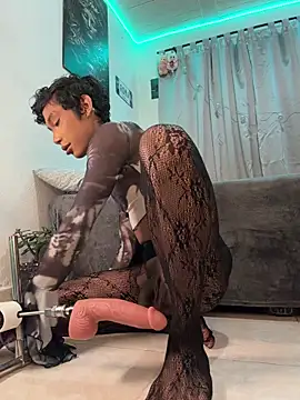 alejo_cute Pertunjukan Webcam