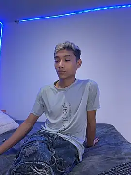 alejo_cute webcam show