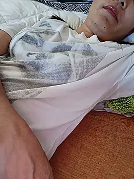 Doremon_95 网络视讯表演