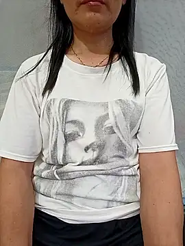 Doremon_95 网络视讯表演