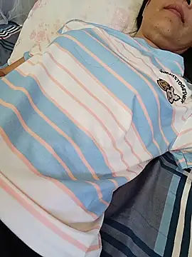Doremon_95 Show in webcam