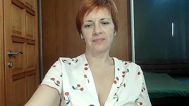 LoraLoraMay – Kamerová šou
