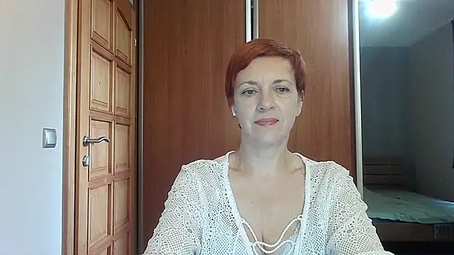 Show modela LoraLoraMay na web-kameri