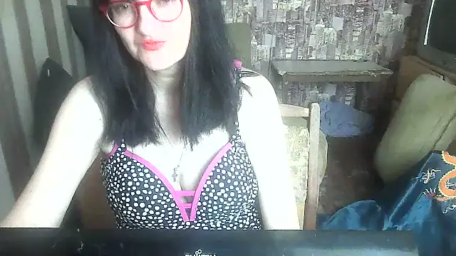 Yana-fiesta Live XXX Chat