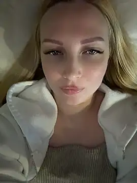 Show modela Aleksandrakis na web-kameri