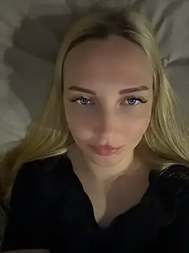 Aleksandrakis Adlı Modelin Web Kamerası Şovu