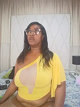 AmbarthSmiith2's Webcam Show
