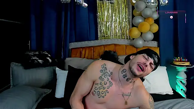 RickG_Oficial: вебкам-шоу