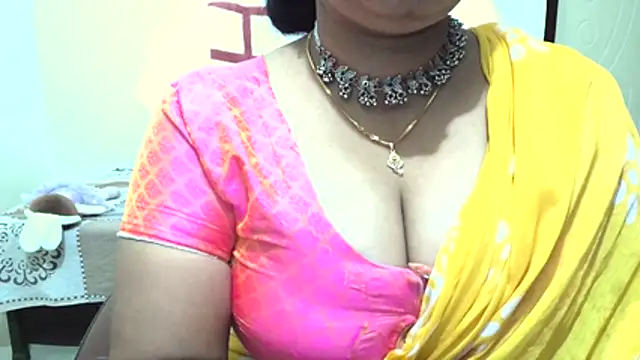 แชท XXX สดของ Sexy_Monalisa19