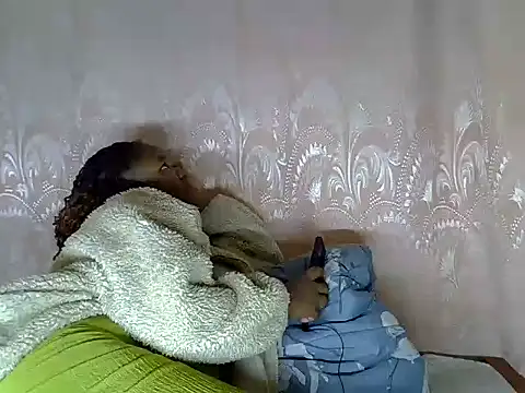 Your_Bunny255's Live XXX Chat