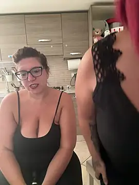 SinfulMarkedQueens Adlı Modelin Web Kamerası Şovu