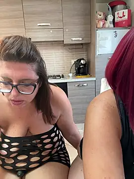 Show modela SinfulMarkedQueens na web-kameri