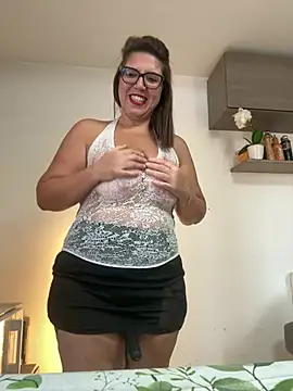 Show modela SinfulMarkedQueens na web-kameri