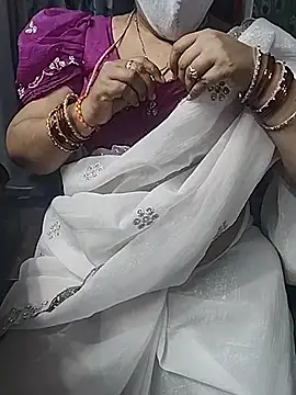 Rani_Darling_99 在線  直播表演