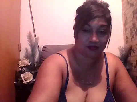 Chatroom XXX en direct de sexysam1985