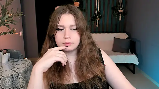 FioraMarmoris' Live XXX Chat