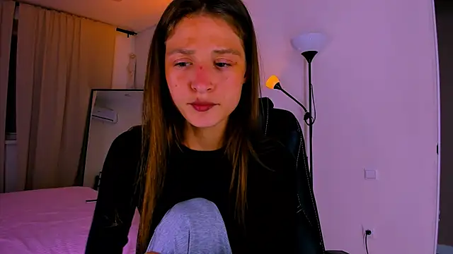 חדר צ'אט בשידור חי של MiaPrecious
