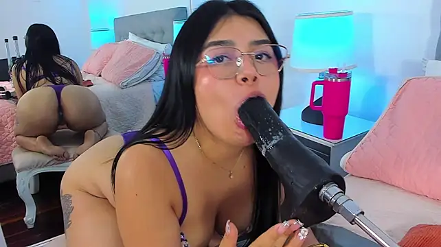 Samantha__Vega XXX чат на живо